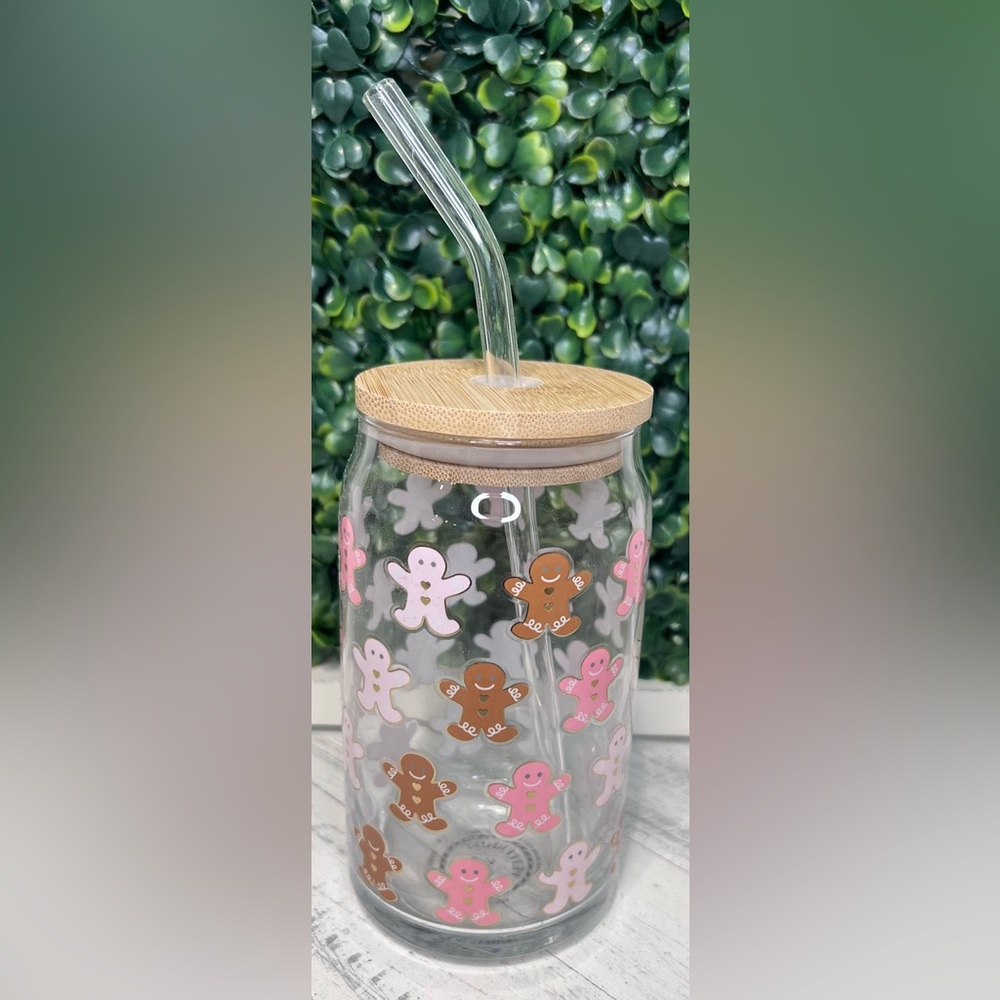 Peppermint & Pine Christmas Pink Gingerbread Glass Coffee Tumbler Bamboo Lid